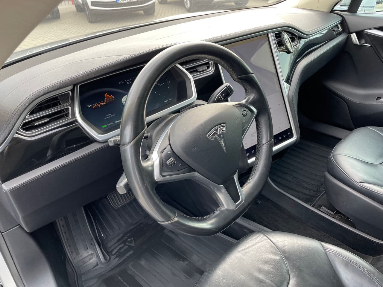2013 Tesla Model S — Miniatură 13