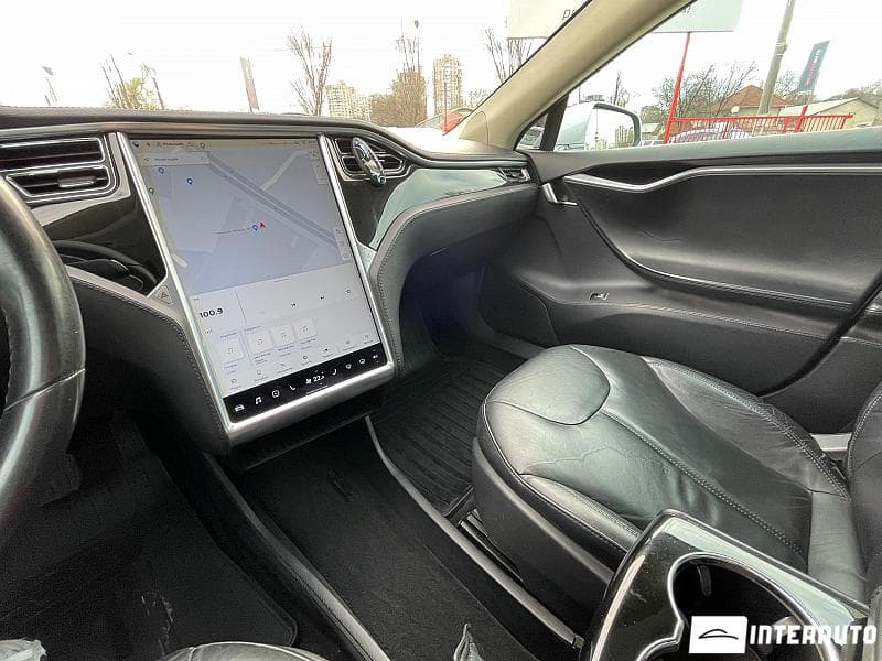 2013 Tesla Model S — Miniatură 18