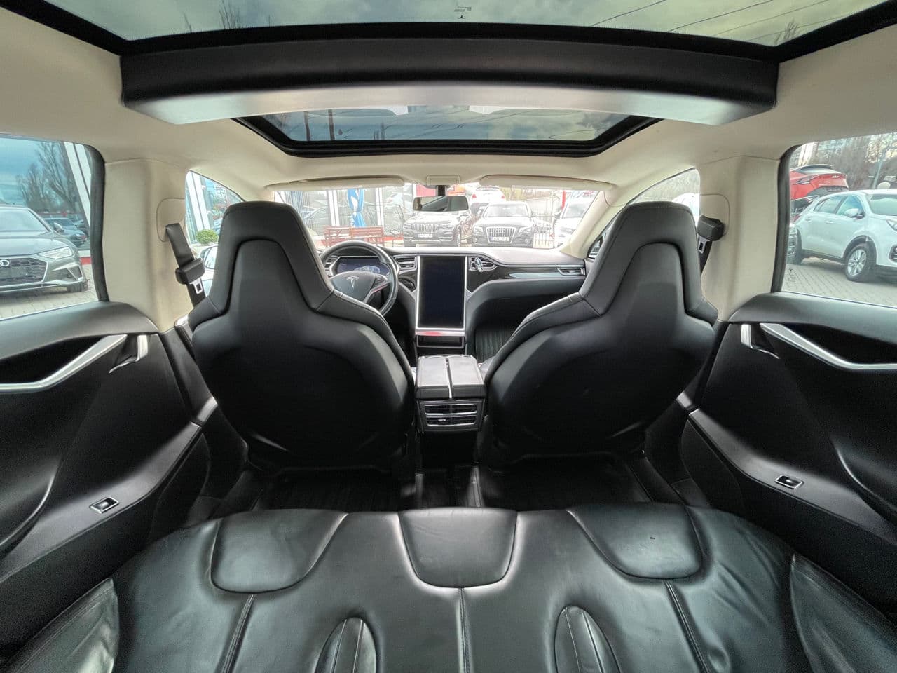 2013 Tesla Model S — Miniatură 23