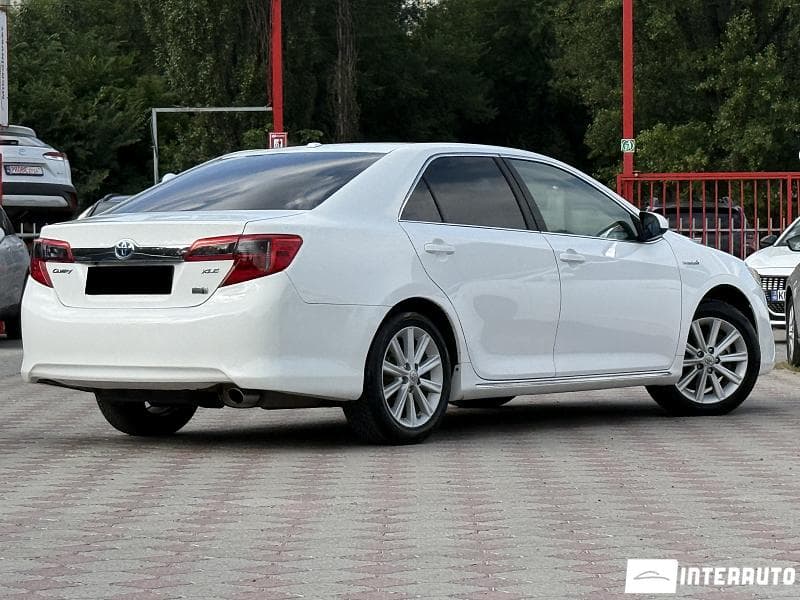 2011 Toyota Camry — Miniatură 2