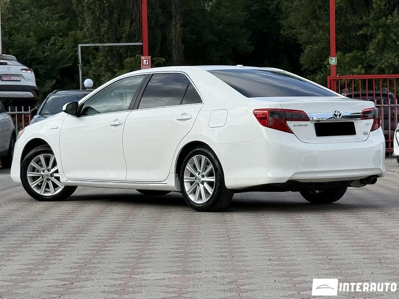 2011 Toyota Camry — Miniatură 3