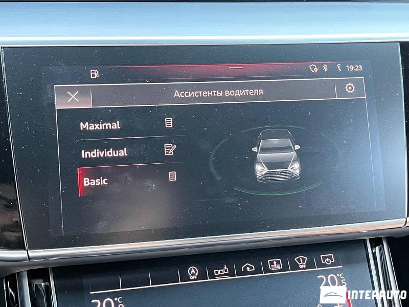 2020 Audi S8 — Miniatură 14