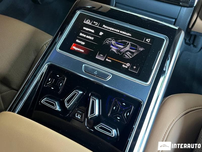 2020 Audi S8 — Miniatură 24