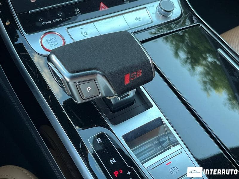 2020 Audi S8 — Miniatură 18