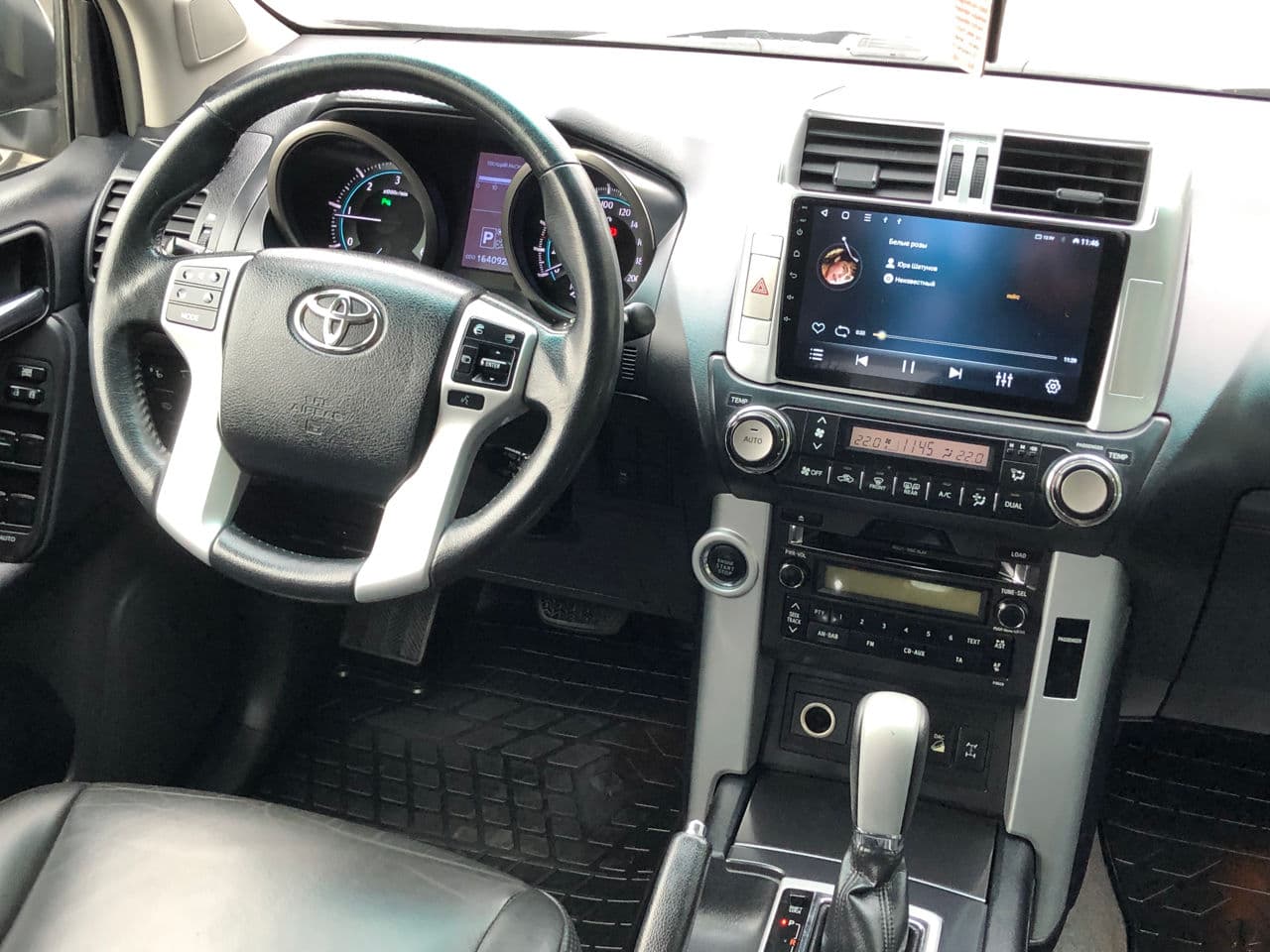 2010 Toyota Land Cruiser Prado — Miniatură 11