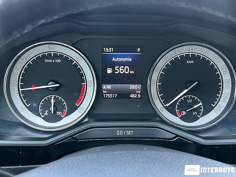 2018 Skoda Superb — Miniatură 9