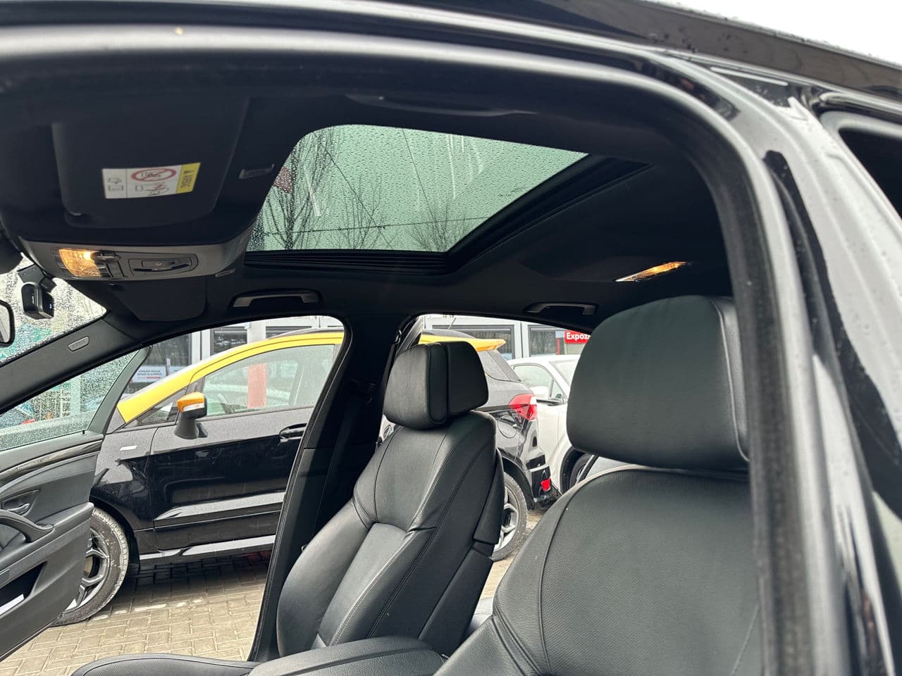 2015 BMW 530 — Miniatură 17