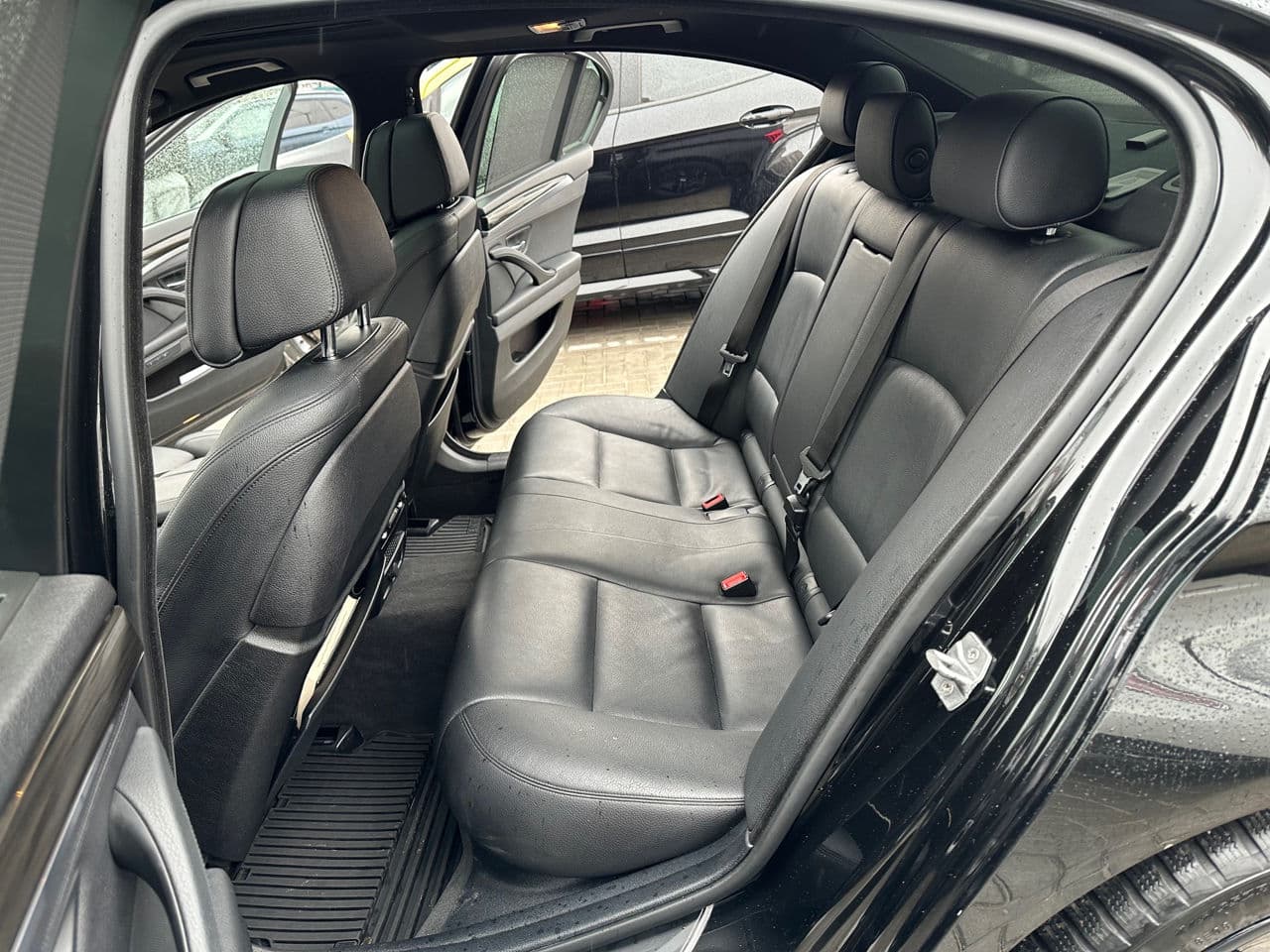 2015 BMW 530 — Miniatură 19