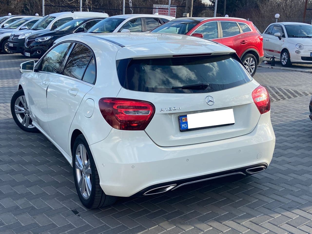 2015 Mercedes A 160 — Miniatură 4