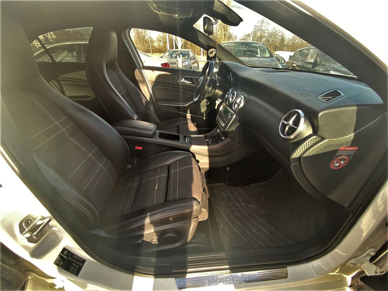 2015 Mercedes A 160 — Miniatură 16