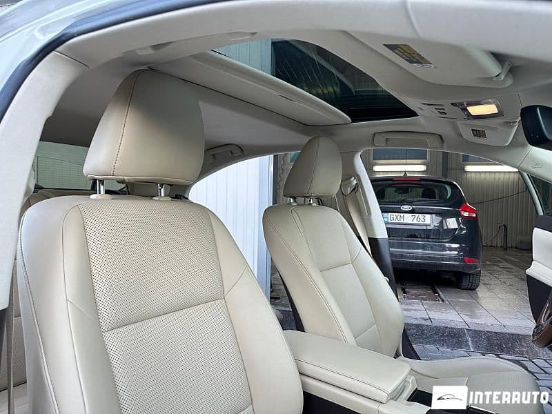 Lexus ES 300h 2016 — Миниатюра 15