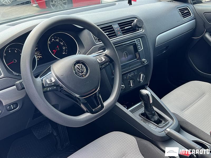 2017 Volkswagen Jetta — Miniatură 9