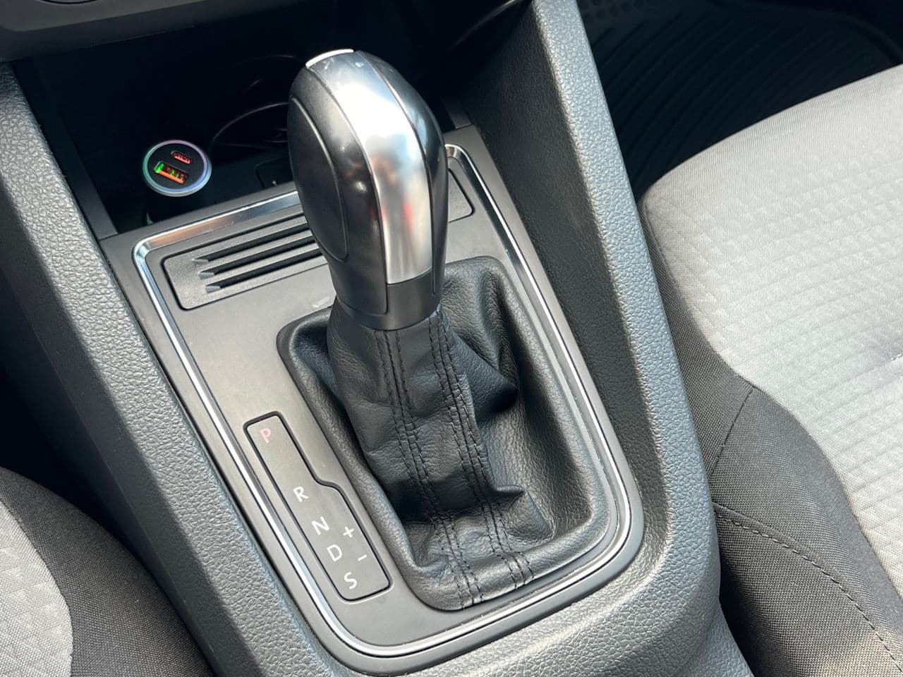 2017 Volkswagen Jetta — Miniatură 15