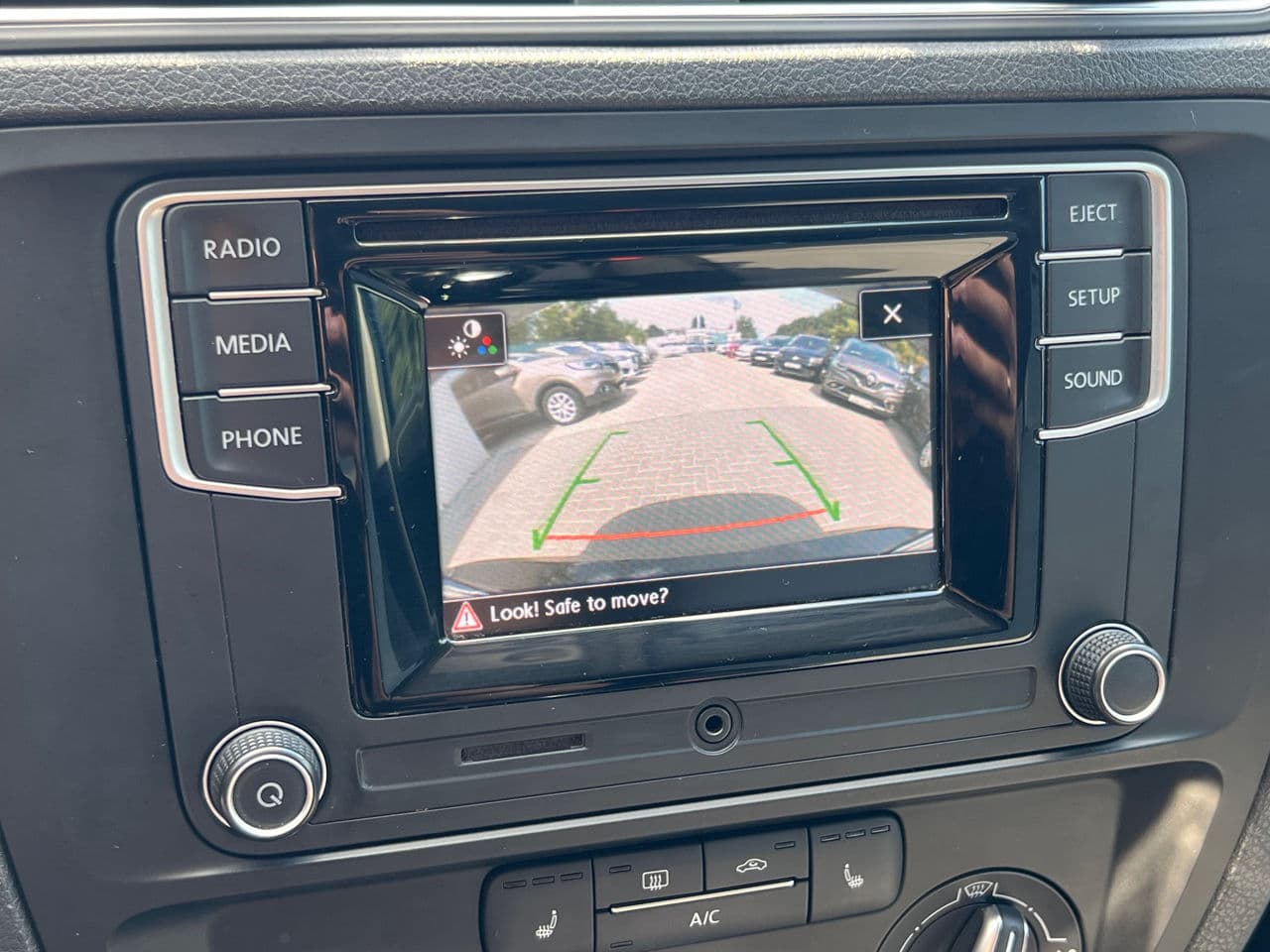 2017 Volkswagen Jetta — Miniatură 13