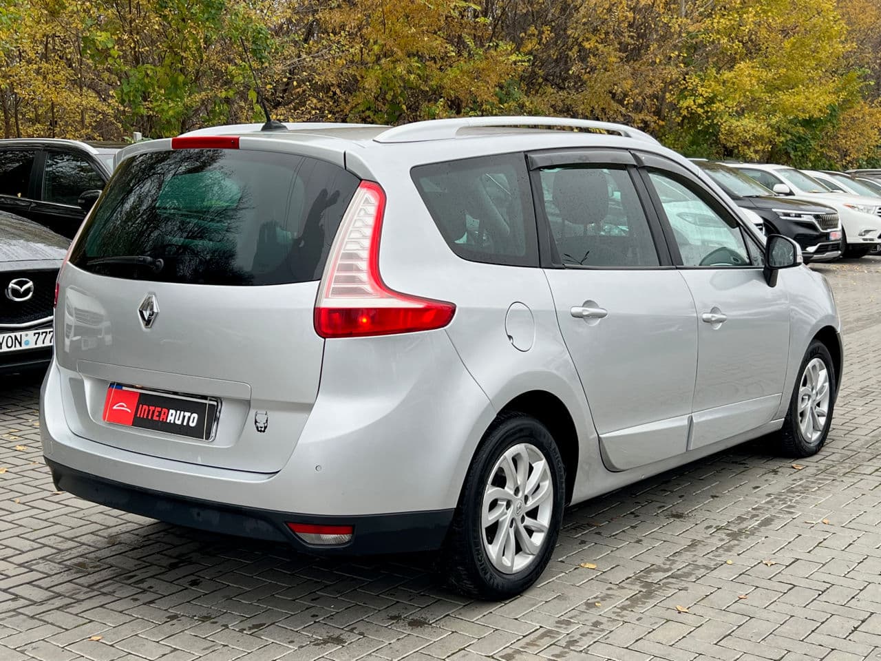 2013 Renault Grand Scenic — Miniatură 3