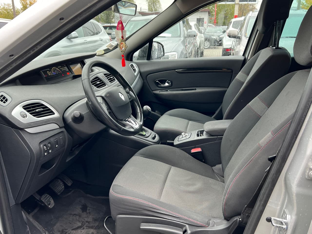 2013 Renault Grand Scenic — Miniatură 5