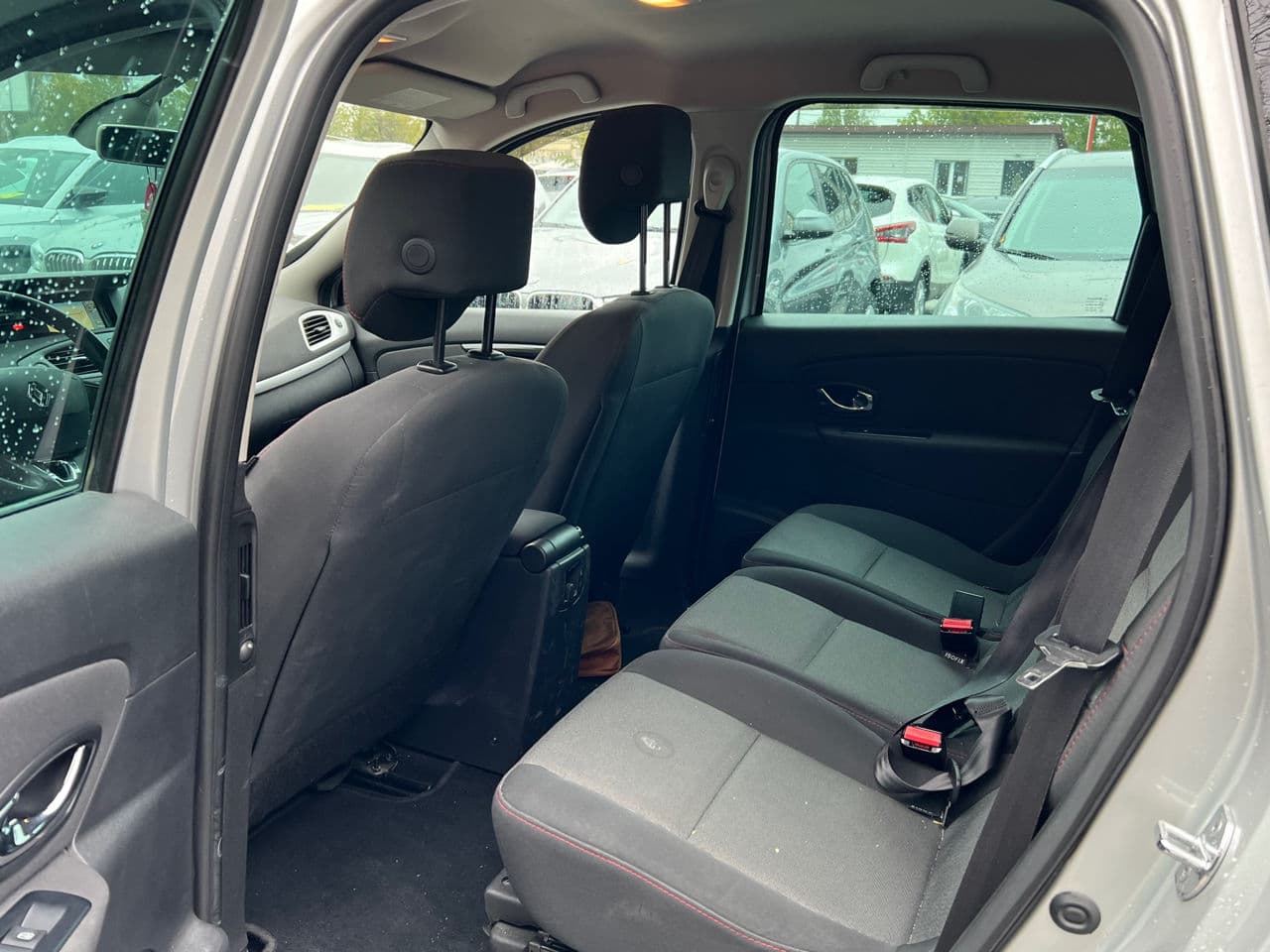 2013 Renault Grand Scenic — Miniatură 16