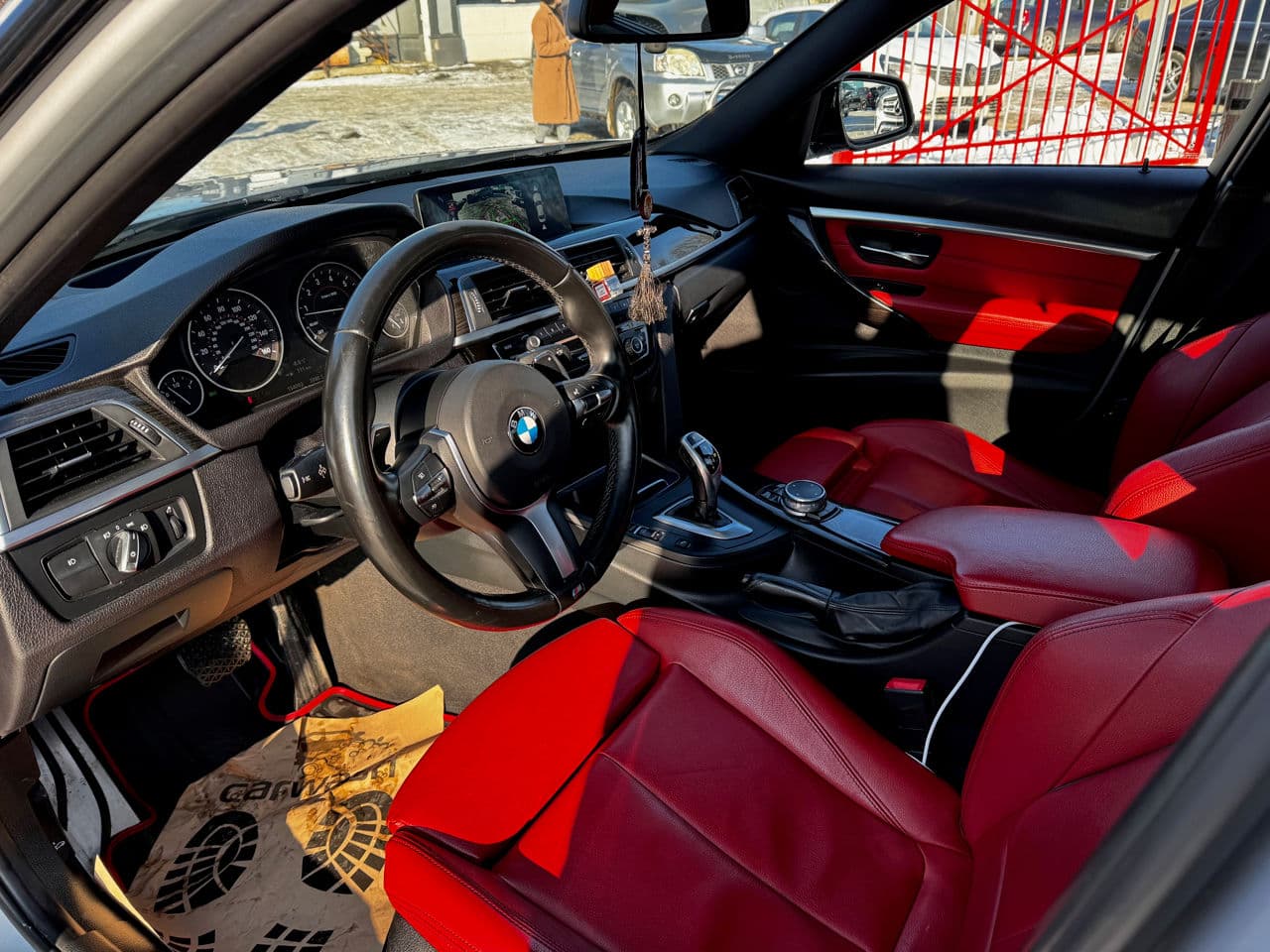 2015 BMW 328 — Miniatură 8