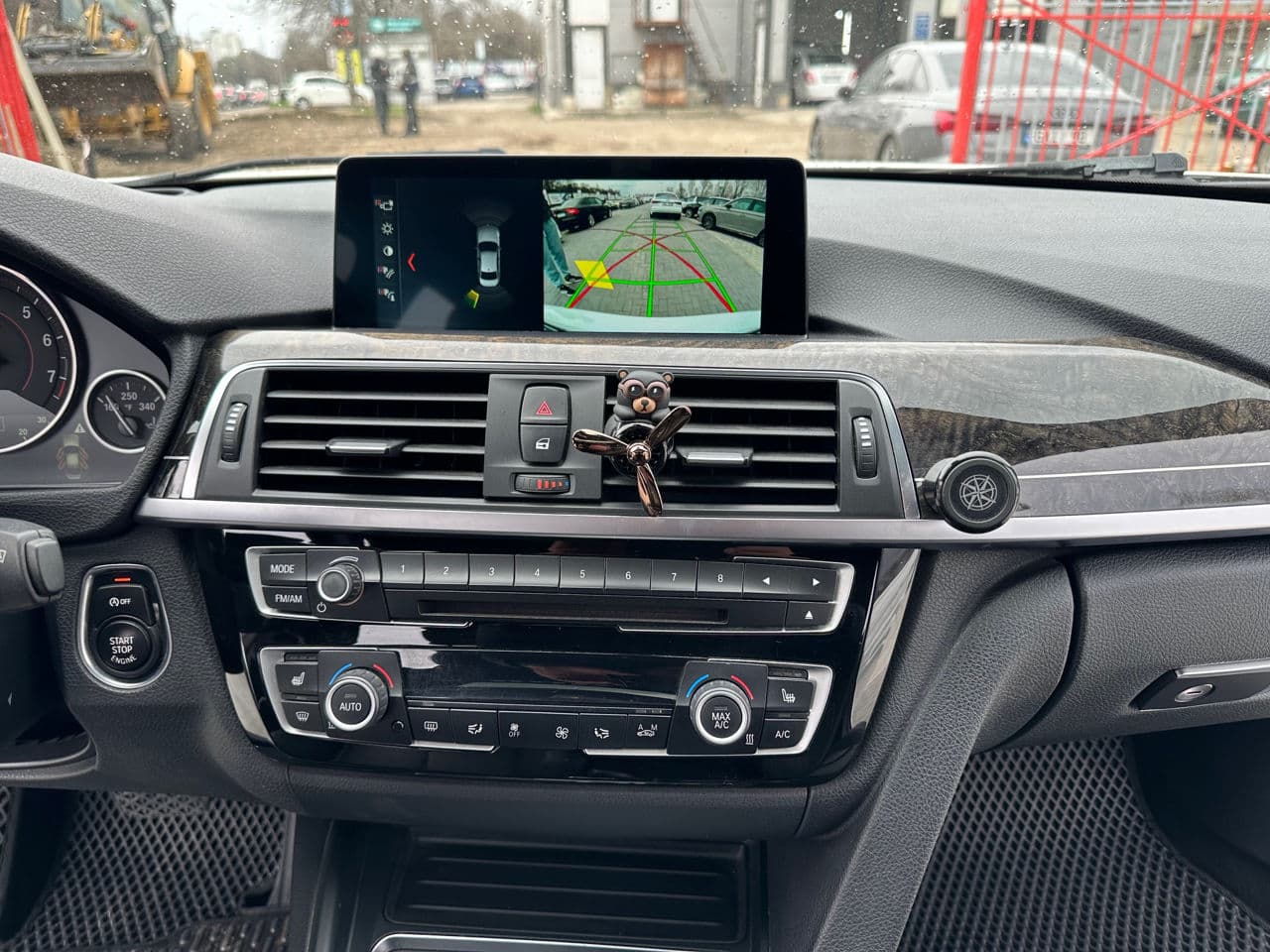 BMW 328 2016 — Миниатюра 11