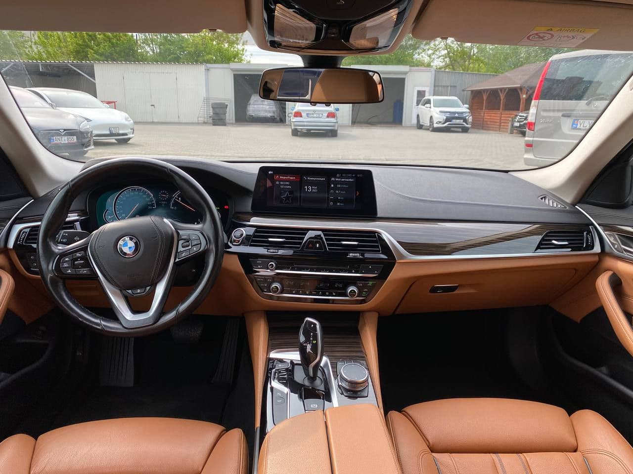 2018 BMW 520 — Miniatură 6