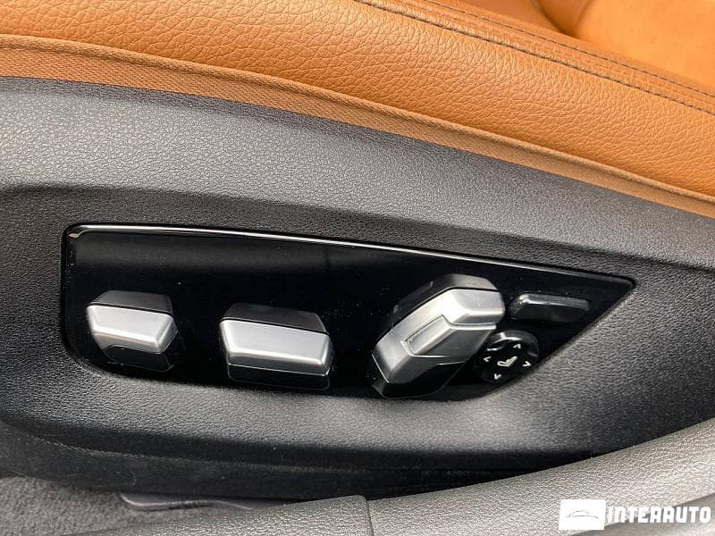 2018 BMW 520 — Miniatură 8