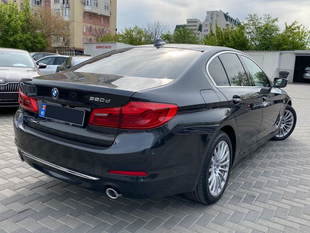 2018 BMW 520 — Miniatură 3
