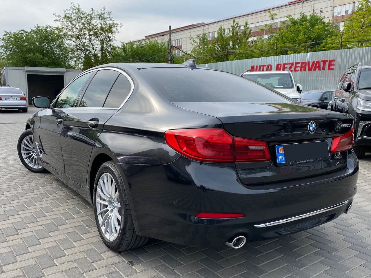 2018 BMW 520 — Miniatură 2
