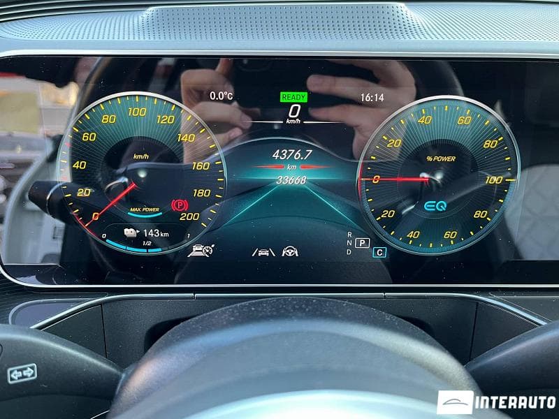 2019 Mercedes EQC 400 — Miniatură 11