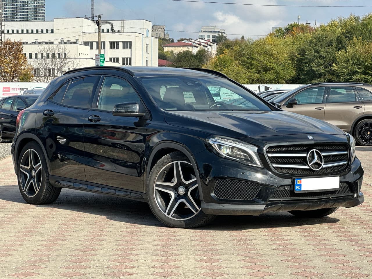 2016 Mercedes GLA 220 — Miniatură 4
