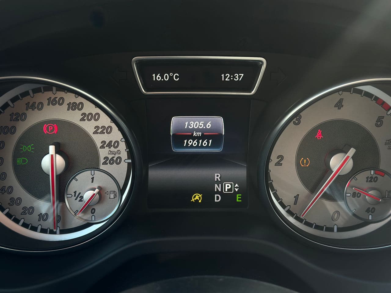 2016 Mercedes GLA 220 — Miniatură 9
