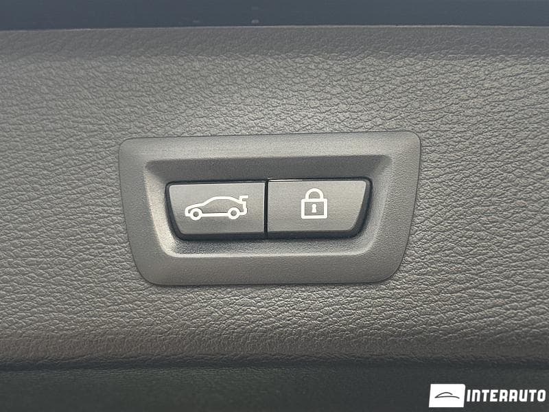 2015 BMW X3 2.0D — Miniatură 19