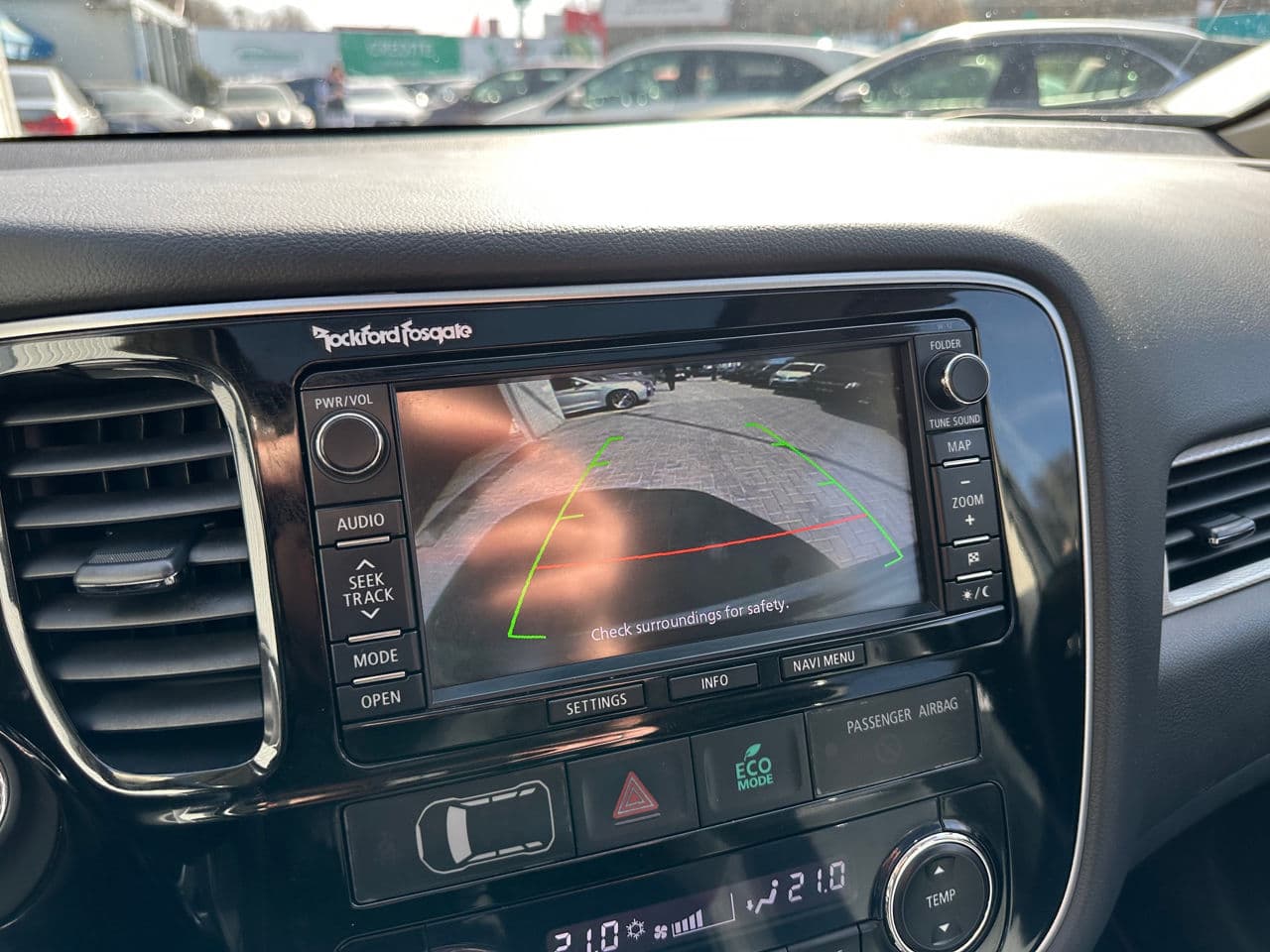 2014 Mitsubishi Outlander — Miniatură 10