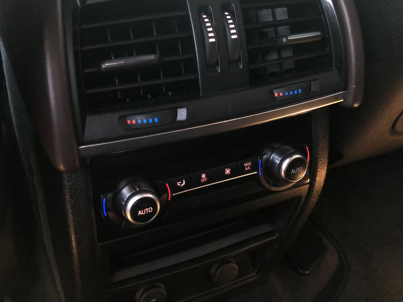 2015 BMW X5 4.0e — Miniatură 17