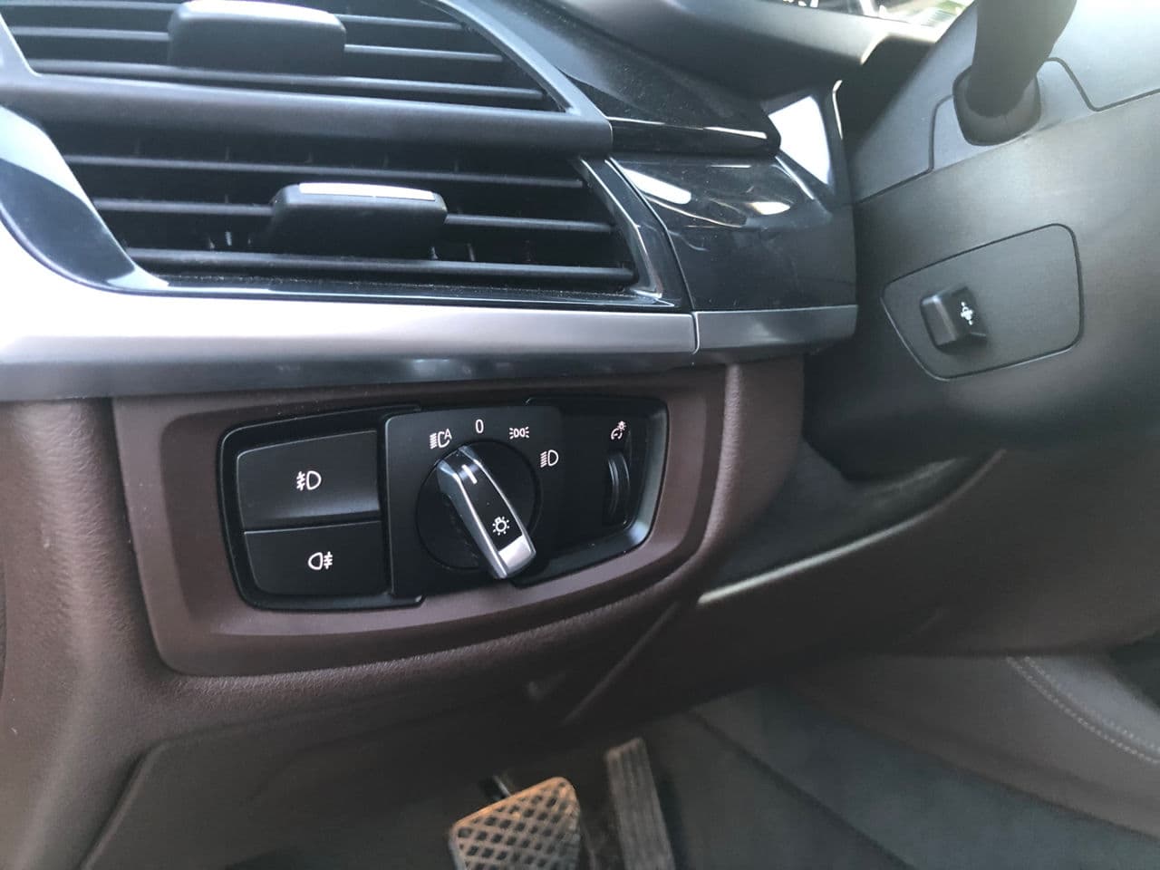 2015 BMW X5 4.0e — Miniatură 8