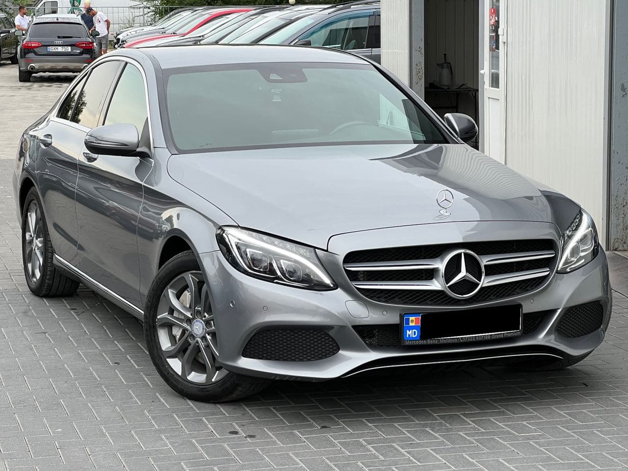 2015 Mercedes C 350e — Miniatură 3