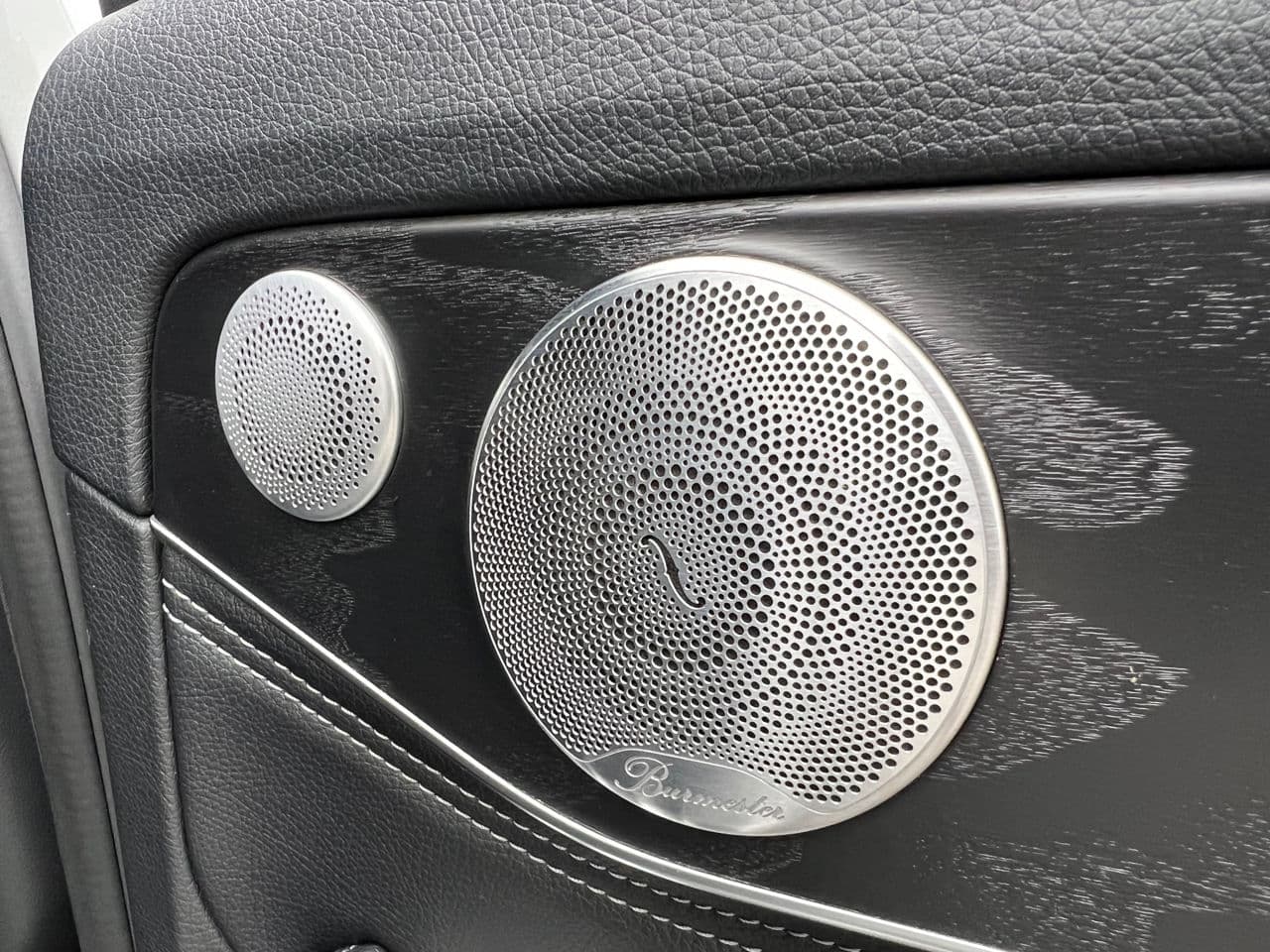 2015 Mercedes C 350e — Miniatură 18