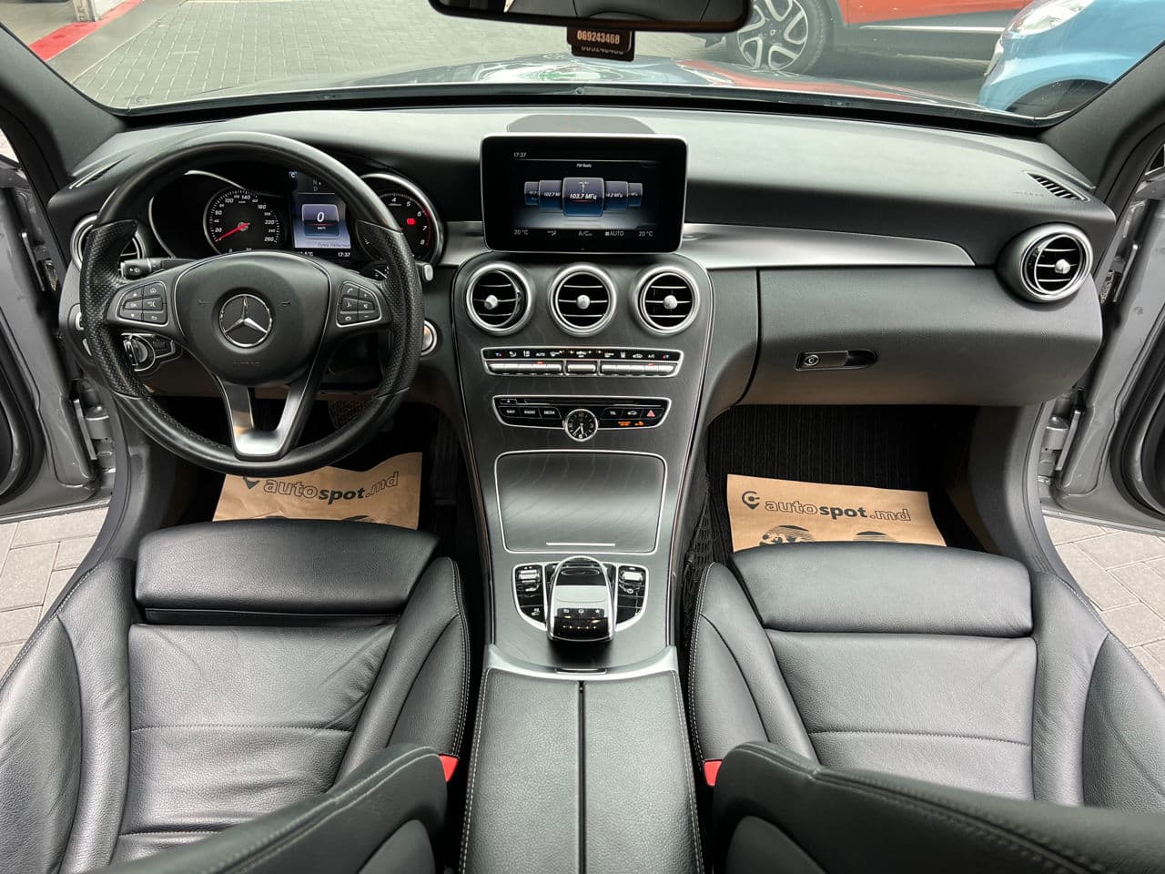 2015 Mercedes C 350e — Miniatură 9