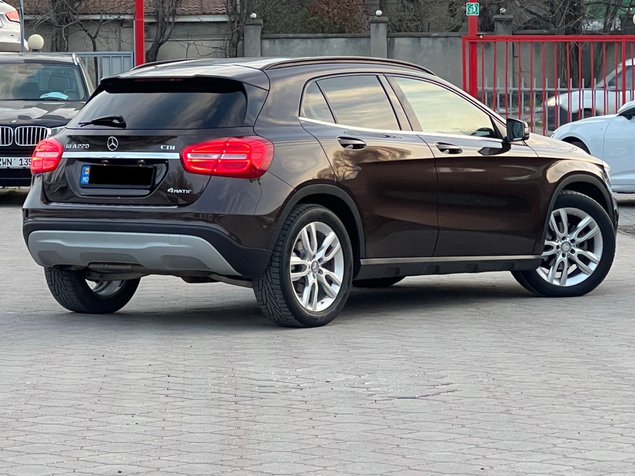2014 Mercedes GLA 220 — Miniatură 3