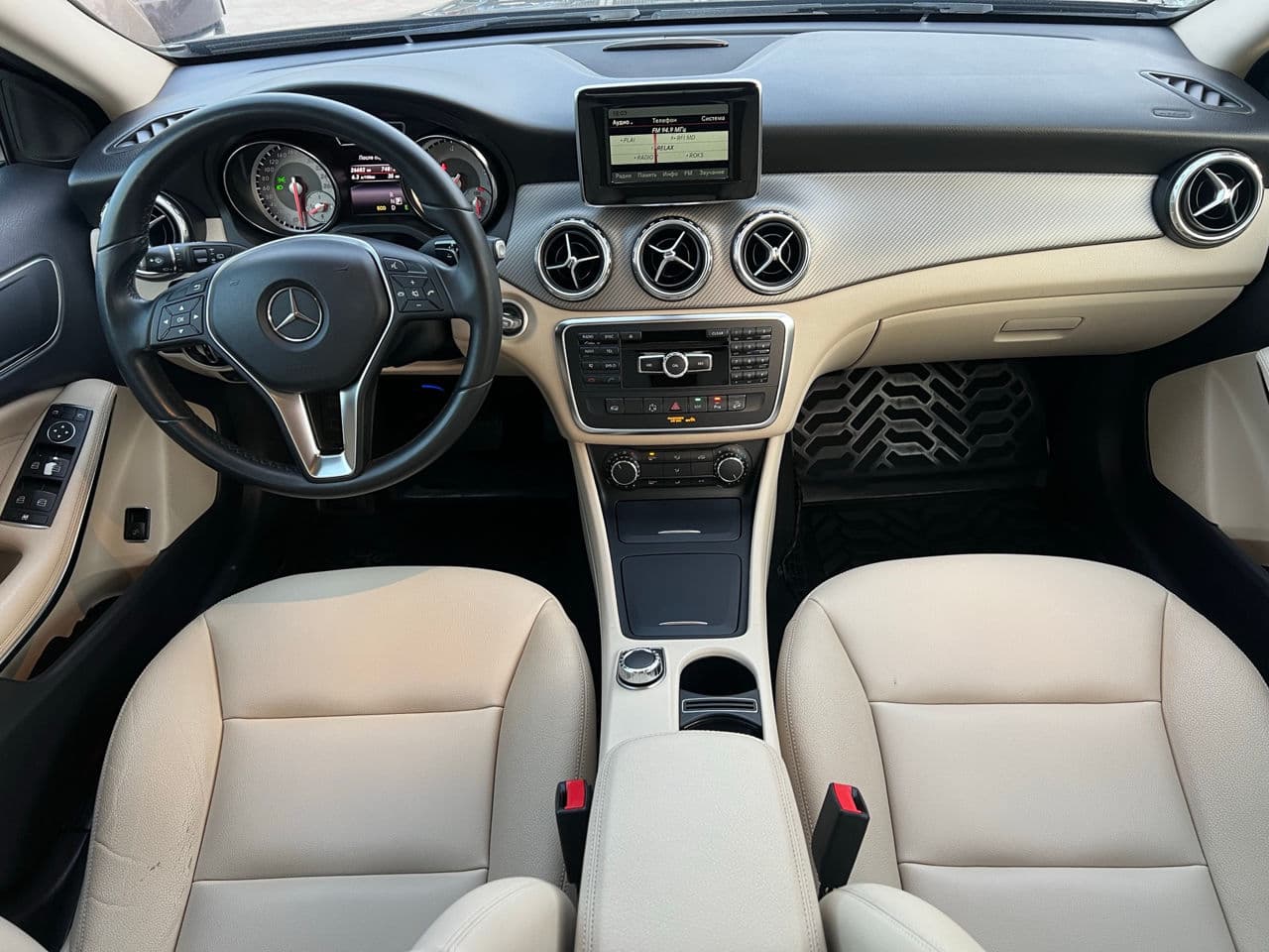 2014 Mercedes GLA 220 — Miniatură 6