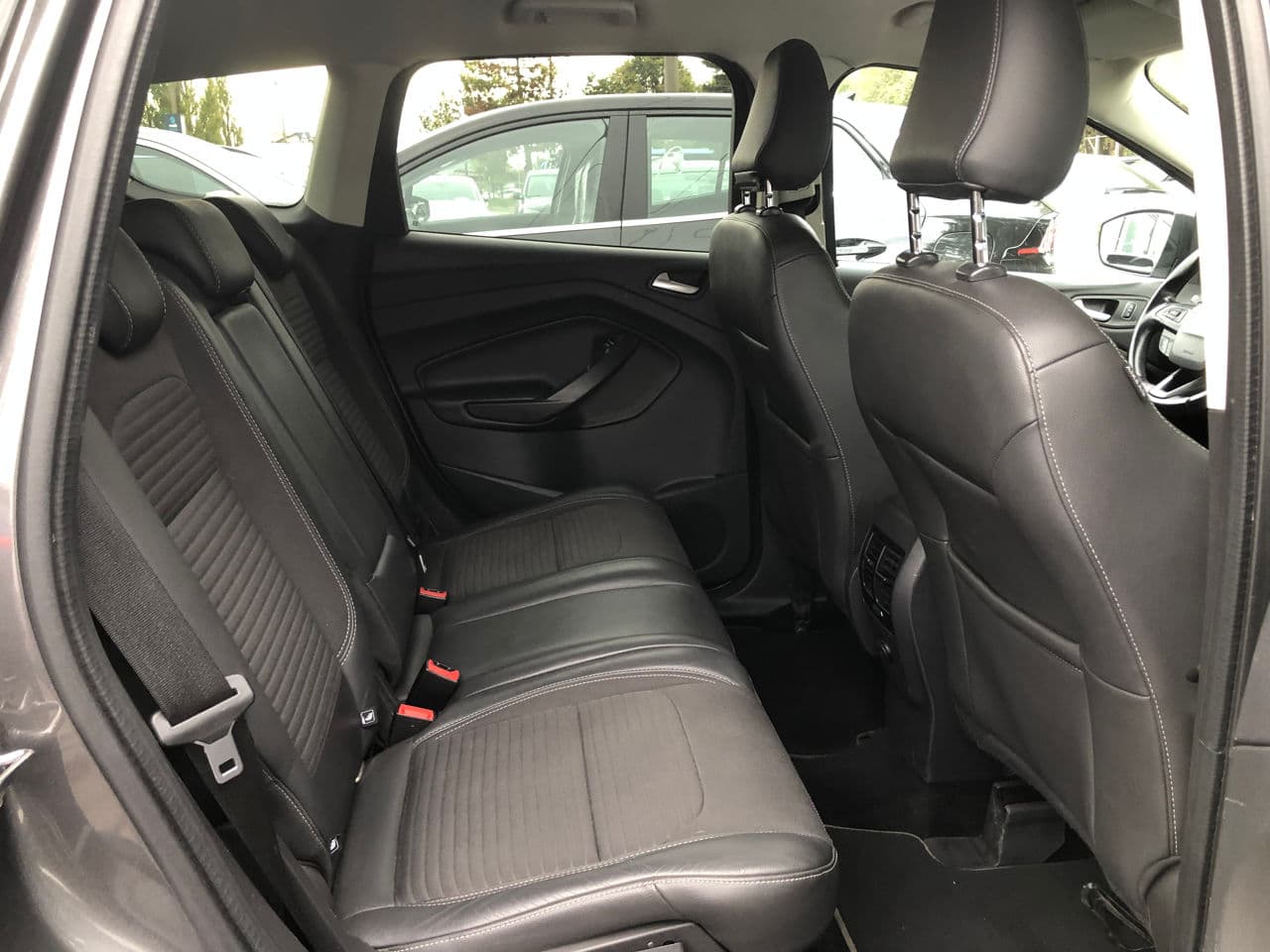 2018 Ford Kuga — Miniatură 9