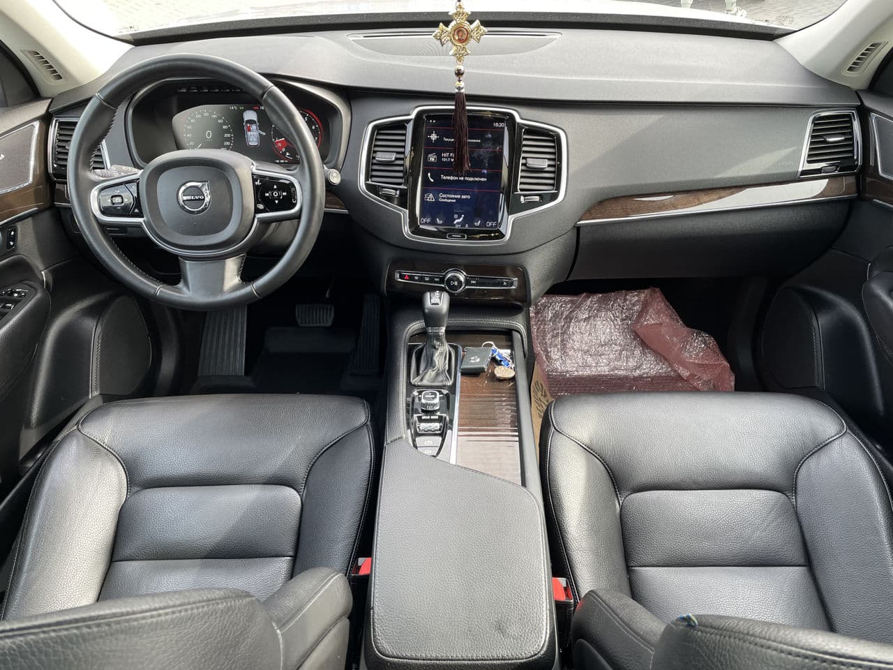 Volvo XC 90 2017 — Миниатюра 7