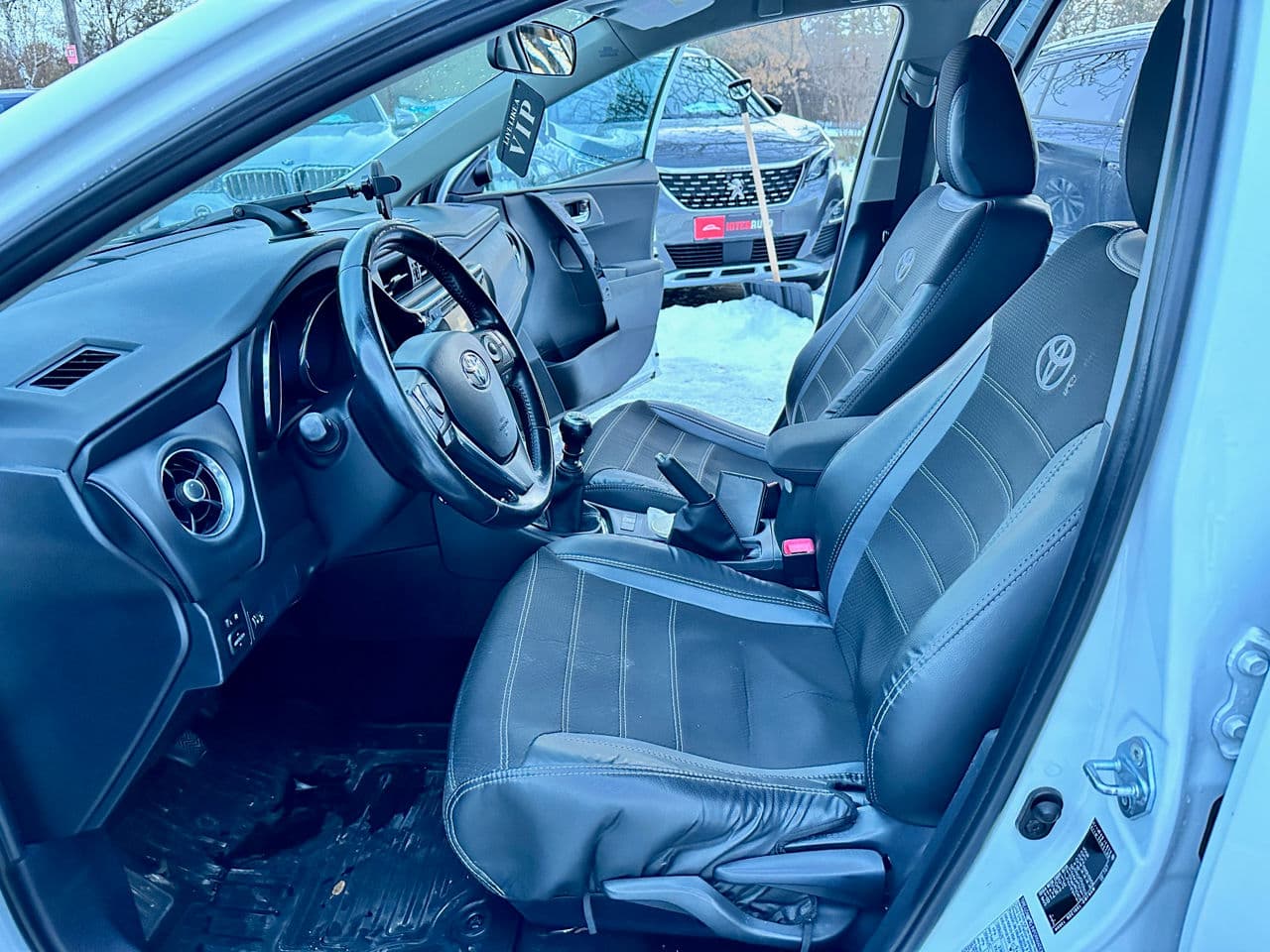Toyota Auris 2015 — Миниатюра 5