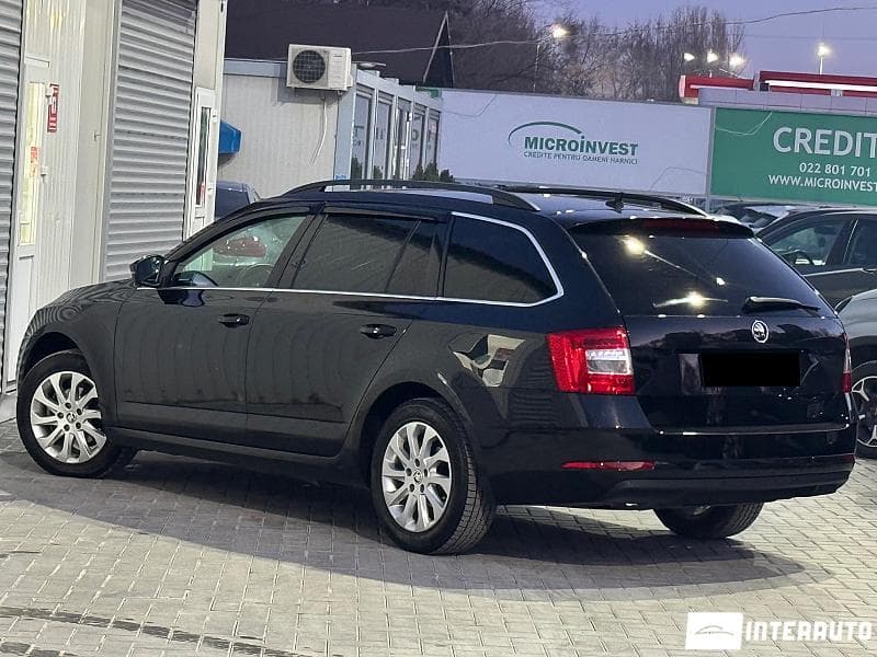 2017 Skoda Octavia — Miniatură 2