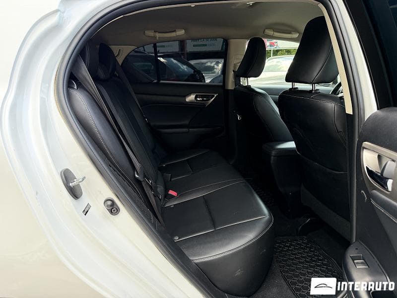 2014 Lexus CT 200h — Miniatură 16