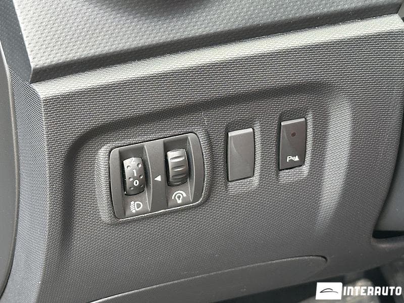 2013 Renault Captur — Miniatură 18