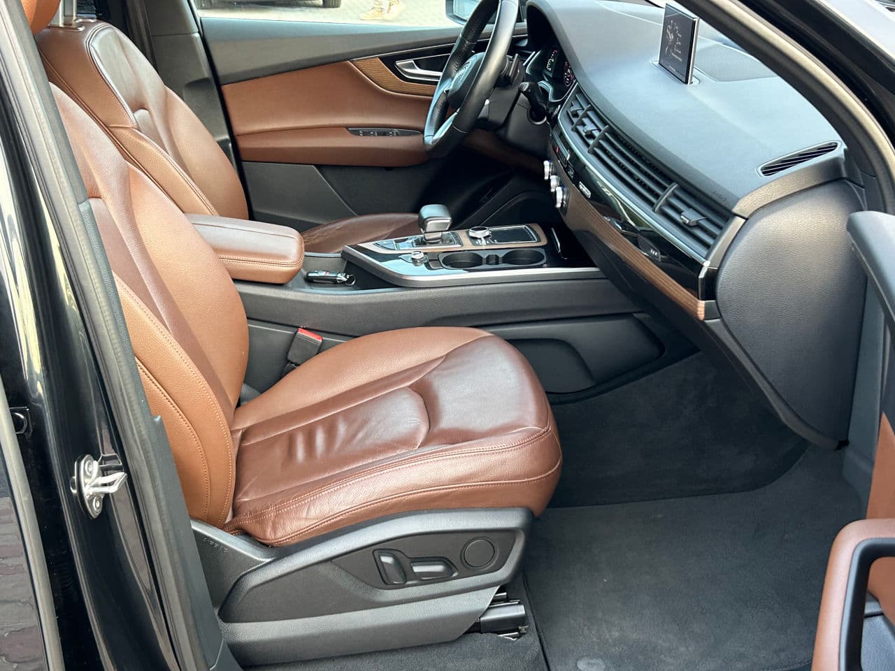 2016 Audi Q7 — Miniatură 16