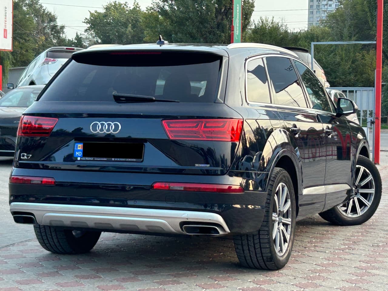 2016 Audi Q7 — Miniatură 3