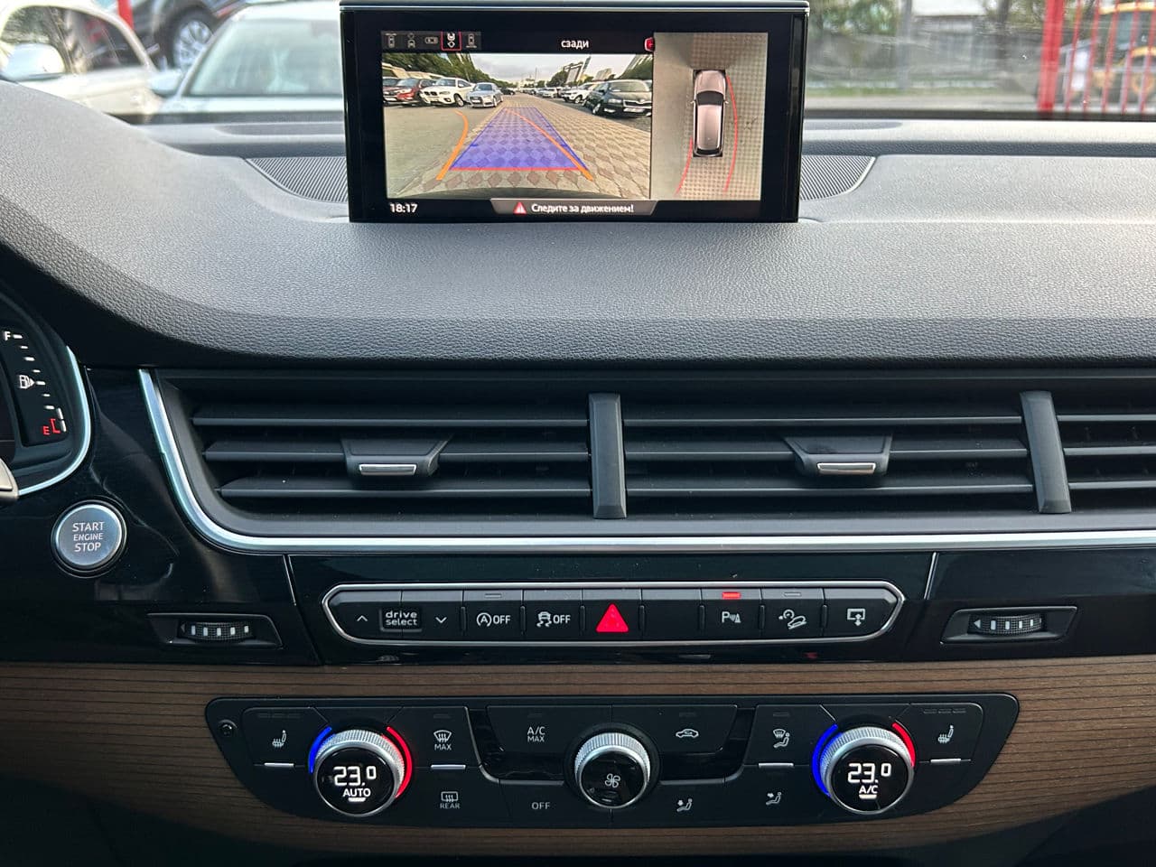 2016 Audi Q7 — Miniatură 14