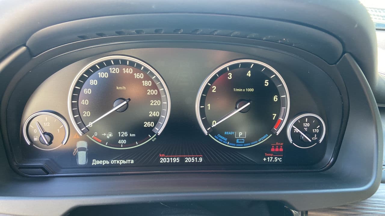 BMW X5 4.0e 2016 — Миниатюра 8