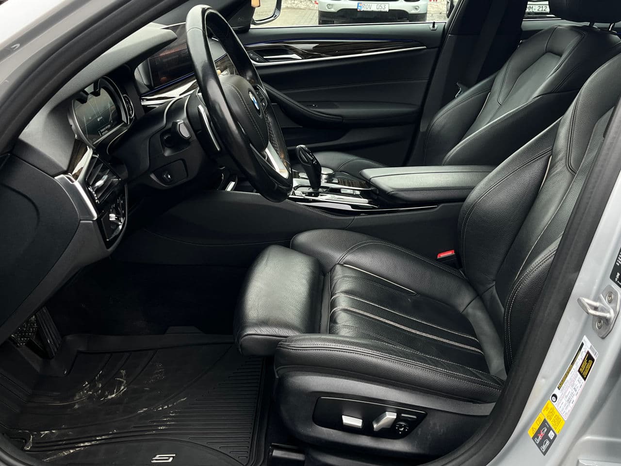 2018 BMW 530e — Miniatură 8